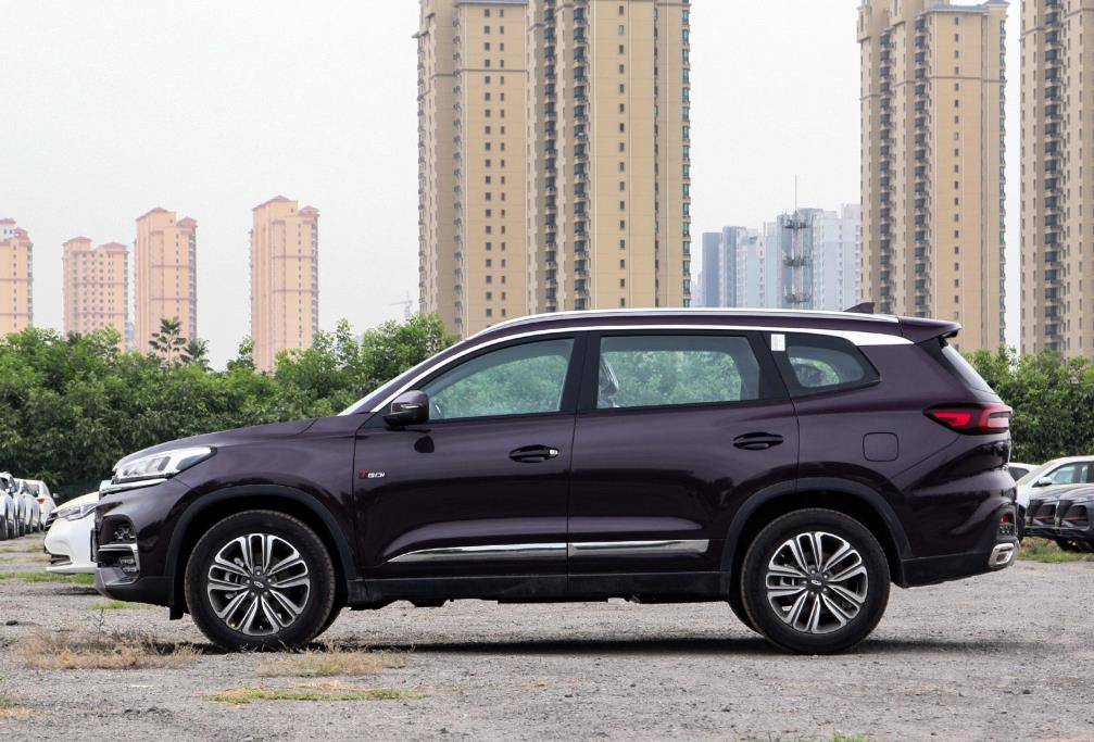 自主suv的一员"猛将",1.6t爆197马力,标配10.