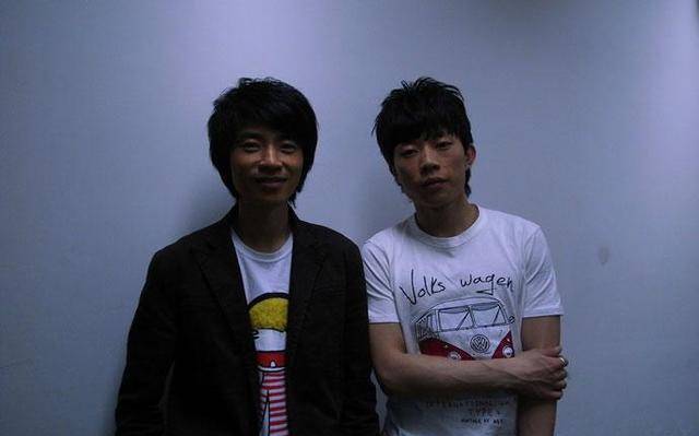 凭借一首《成都》爆火的赵雷,为何突然销声匿迹?_比赛_歌曲_刘欢