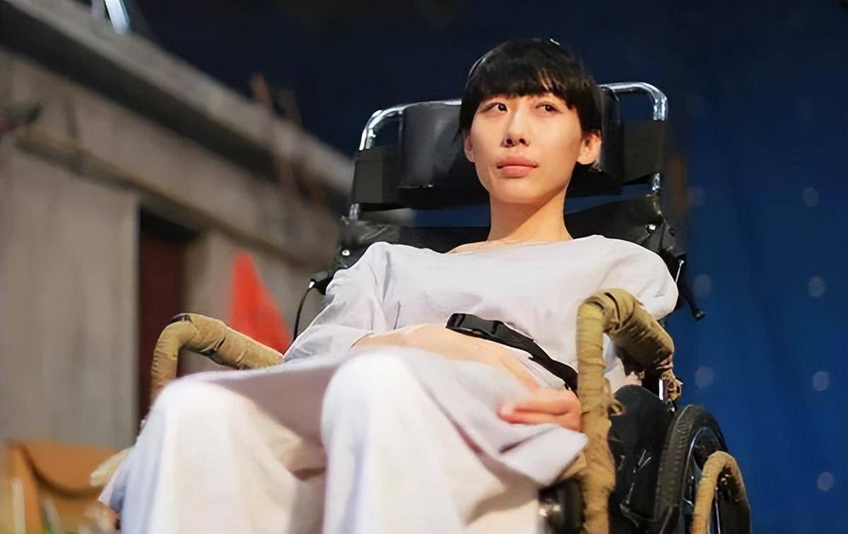 她长得不漂亮,却靠演技征服了观众_表演_电视剧_任素