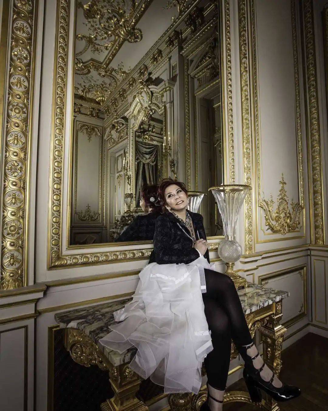 留下50亿身家:钱没花完,人没了_anna_节目_shay