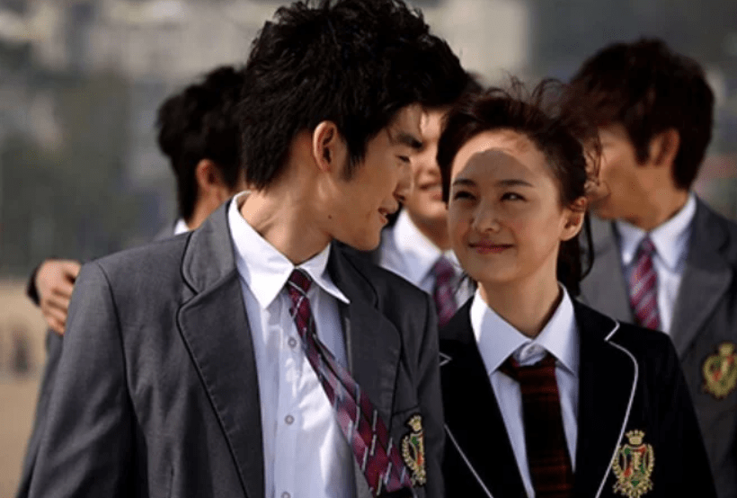 图片来源:微博《一起来看流星雨》图片来源:微博后来两人分手,张翰与