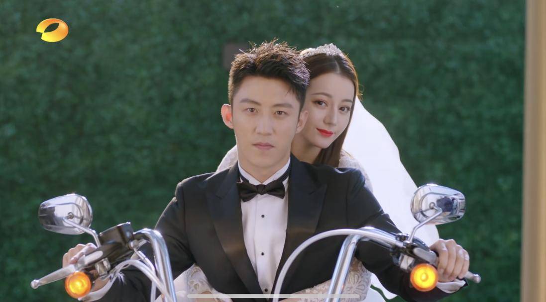 被锤,遭狗仔点名年初还在一起,工作室装瞎发挥稳定_蔡徐坤_回应_明星