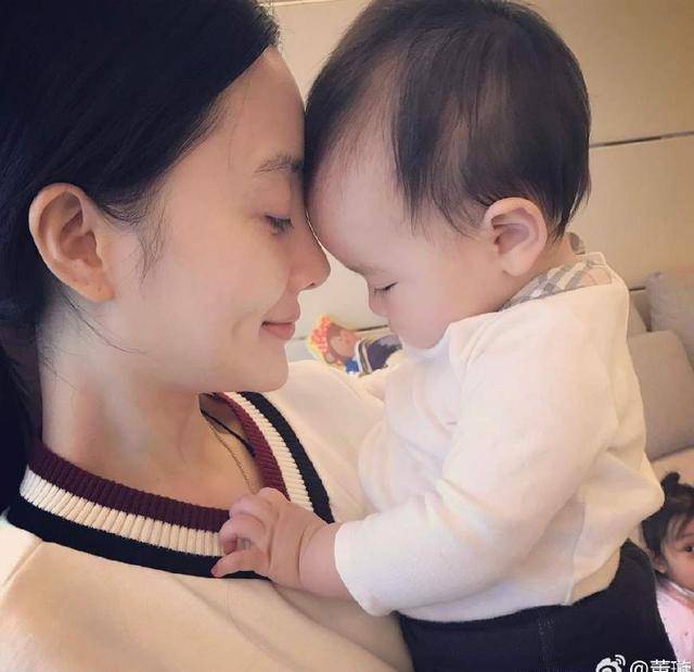 看来当时董璇还是对高云翔的案件胸有成竹,但不知道今天的dna结果一