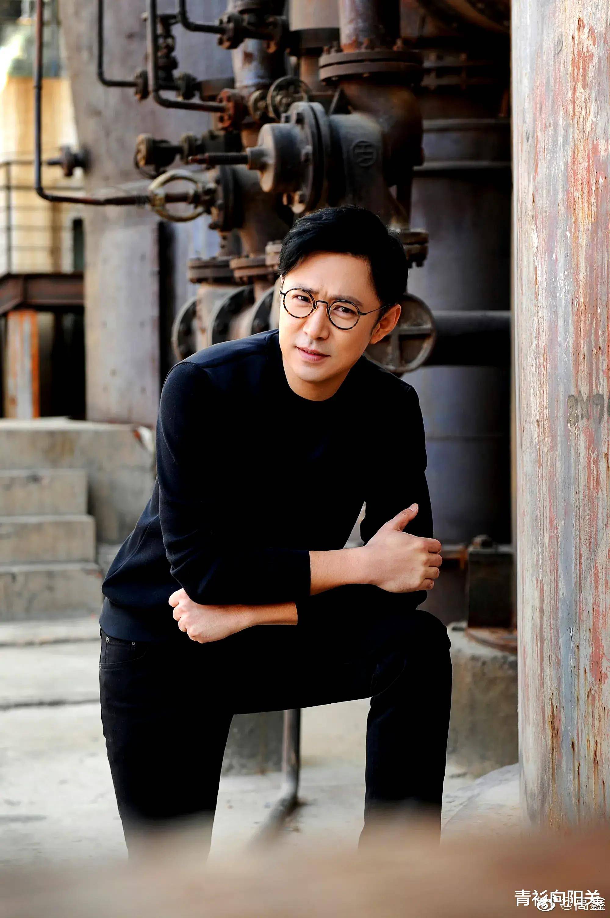 同一个演员,演完公诉居心叵测的赵翼凯,又到白色城堡演医者仁心