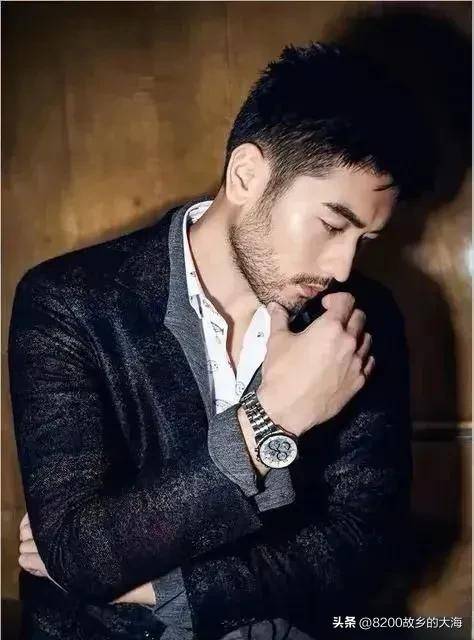 心中的焦俊艳高以翔,温暖自己年轻的心,做着甜蜜的梦_表演_爱情_毕业