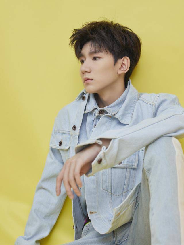 确实非常的呆萌可爱,也正是因为王源的不同,所以让这个组合,更加富有