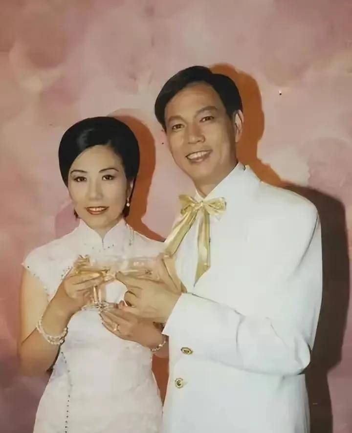 汪明荃有钱系因跟对老板,19岁出道76岁还工作,爱买楼不养男人_邵逸夫