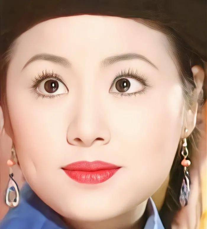 台湾大眼睛的女明星图片