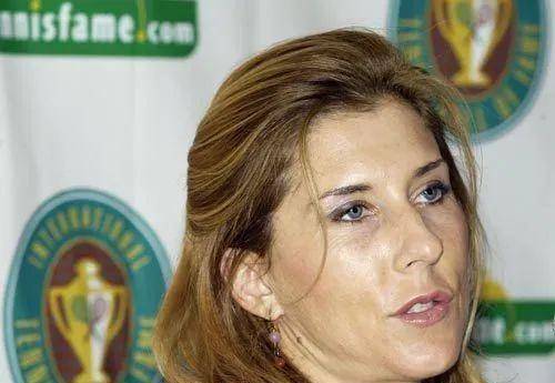 被一把匕首刺伤的天才少女_塞莱斯_格拉芙_决赛