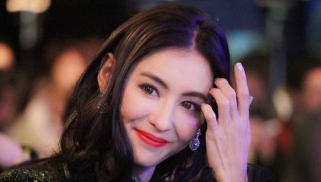 新店效益不佳,估计让张柏芝心绪不好,前几日她在自己ins上自曝最近