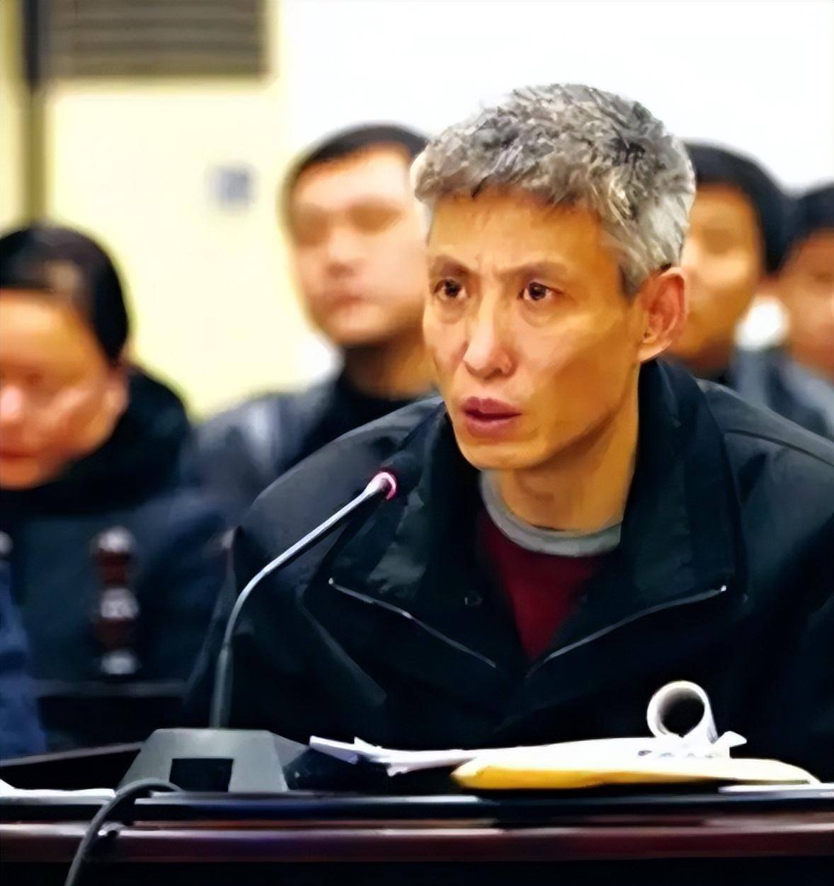 2000年,黑道霸主刘涌落网态度嚣张,其妻子却说:没什么大不了的_沈阳