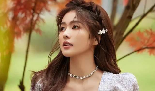 女演员排行榜_中国女明星排名前30