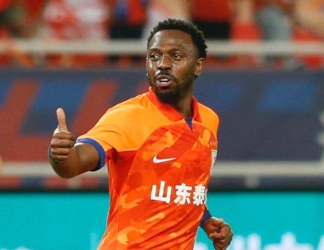 大获全胜泰山队再进一步,费南多锦上添花,7月6战场场重要,努力_球迷