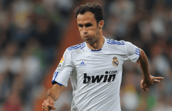 利雅得胜利有意签下卡瓦略,这会让c罗非常高兴_球员_消息_实力