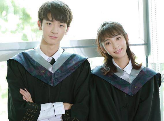 凭借《小时光》走红后,林一被扒出有圈外女友?下一个胡一天?