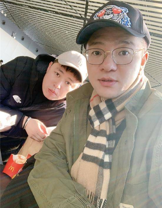 岳云鹏徒弟尚筱菊的回复直接让画风跑偏_郭德纲_辈分_搭档