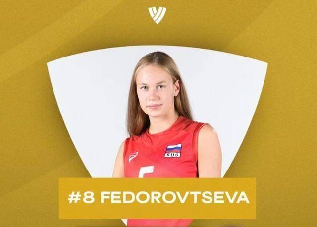 更重要的是,有球迷还正在期待着她能与中国女排潜力小将李盈莹一起对