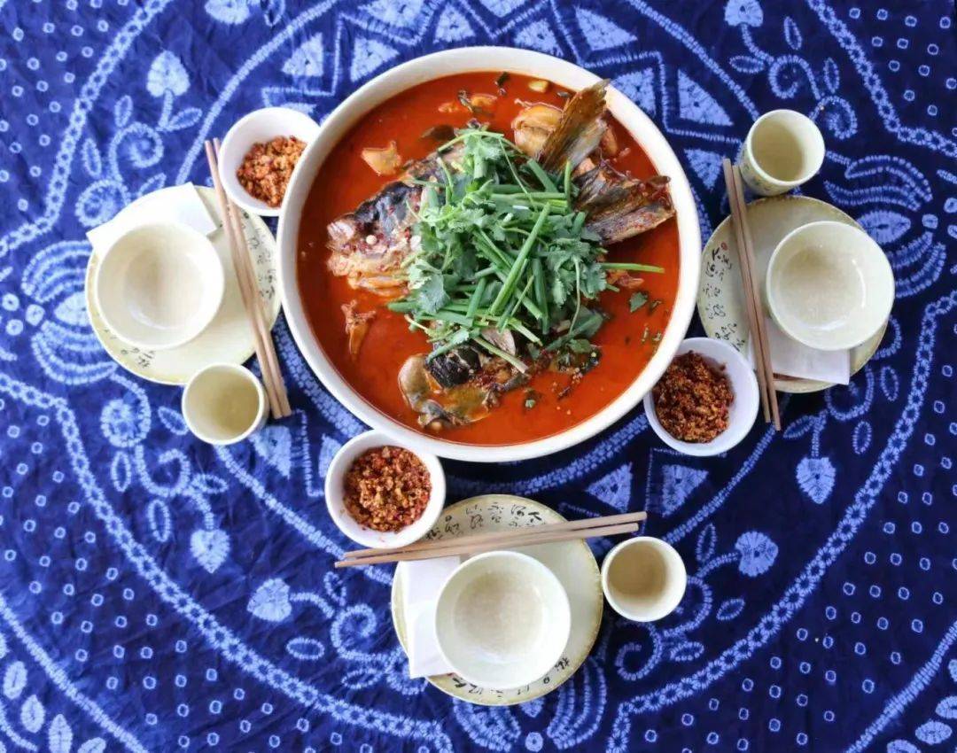 乐享云南 | 美食·宾川海稍鱼_辣椒_芝麻_文化