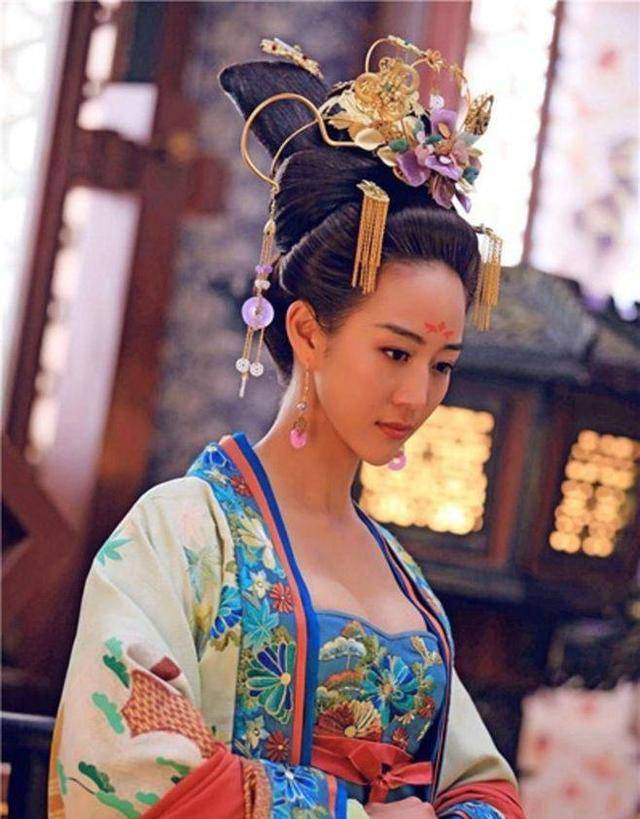 经世治国才能远超武则天,如不是哀思过度早逝,一代女皇或许是她_徐慧