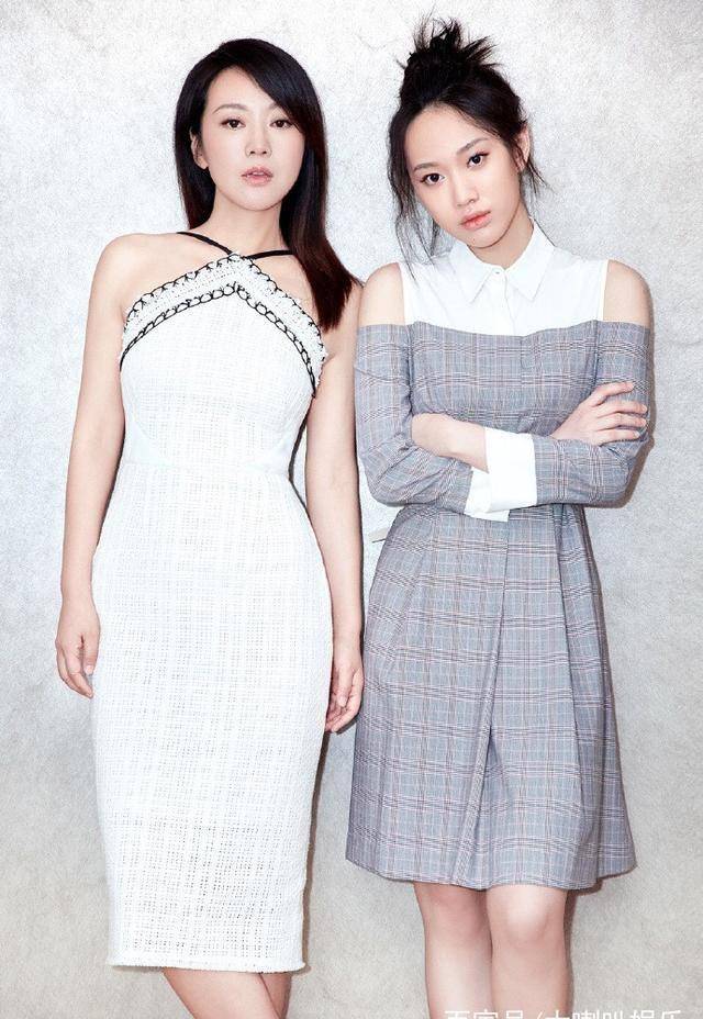 闫妮和女儿邹元清同框网友:我以为是双胞胎姐妹花_母女_妈妈_母亲
