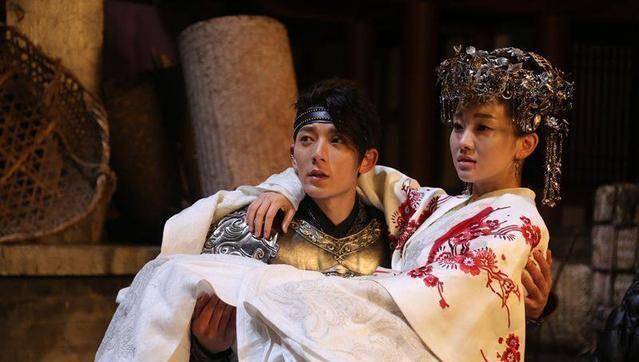 但是如果处理得当,将会创造新的经典,比如杨旭文李一桐饰演的《新