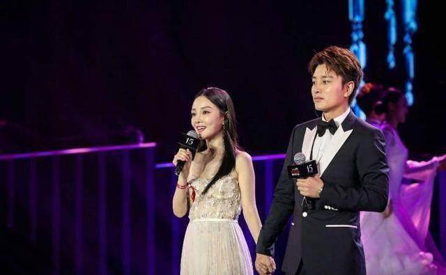 张若昀真爱全在眼神里,倪妮超幸福,这两个细节看懂了霍建华?