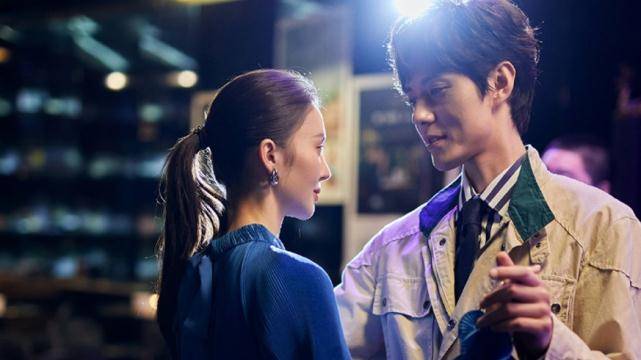 《了不起的女孩》人间清醒沈思怡,走着男人的路,让男人无路可走_姚远