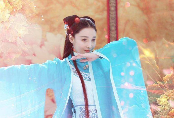 张馨予古装图片头饰_张馨予的古装电视剧照_张馨予演的古装片