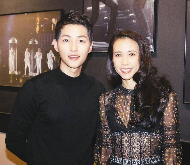 乔妹笑出婴儿肥,网友:帅哥像宋仲基_欧巴_宋先生_刘亚仁