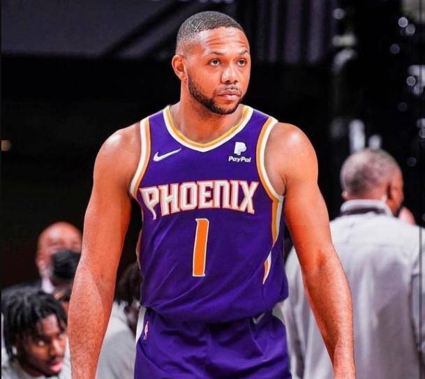 辅助杜兰特全力冲冠_埃里克戈登_交易_赛季