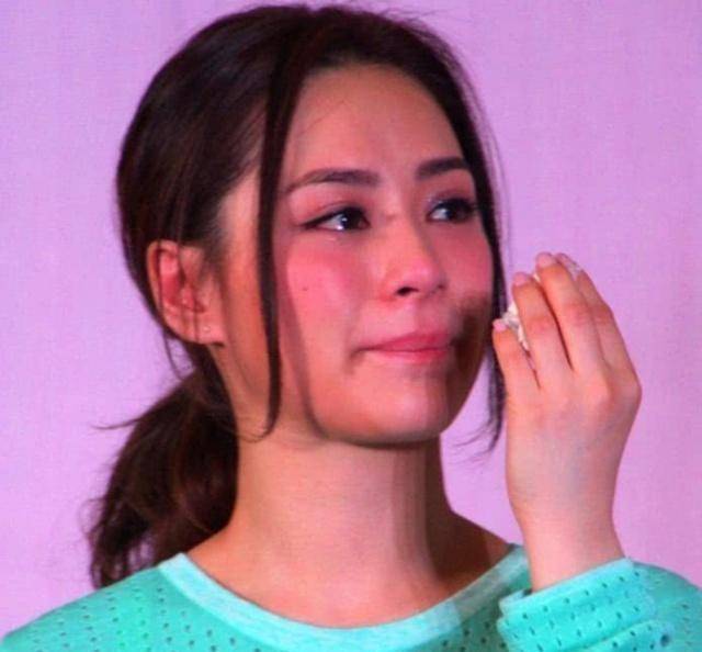 当年爆出艳照门事件以后,阿娇,张柏芝,陈冠希几人的事业都受到了极大