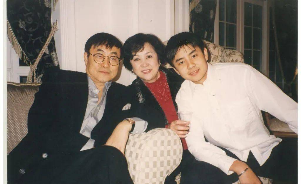 甄珍_刘家昌_儿子