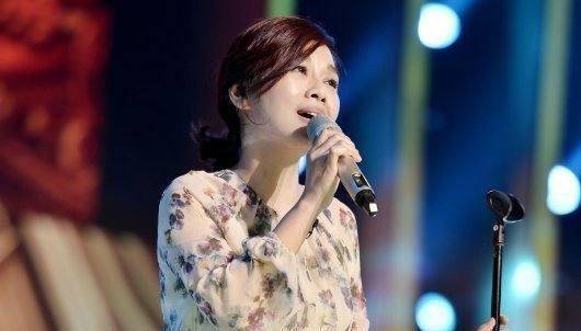 陈松伶上海豪宅走一圈都累.对此你怎么看?_张铎_陈松玲_爱情