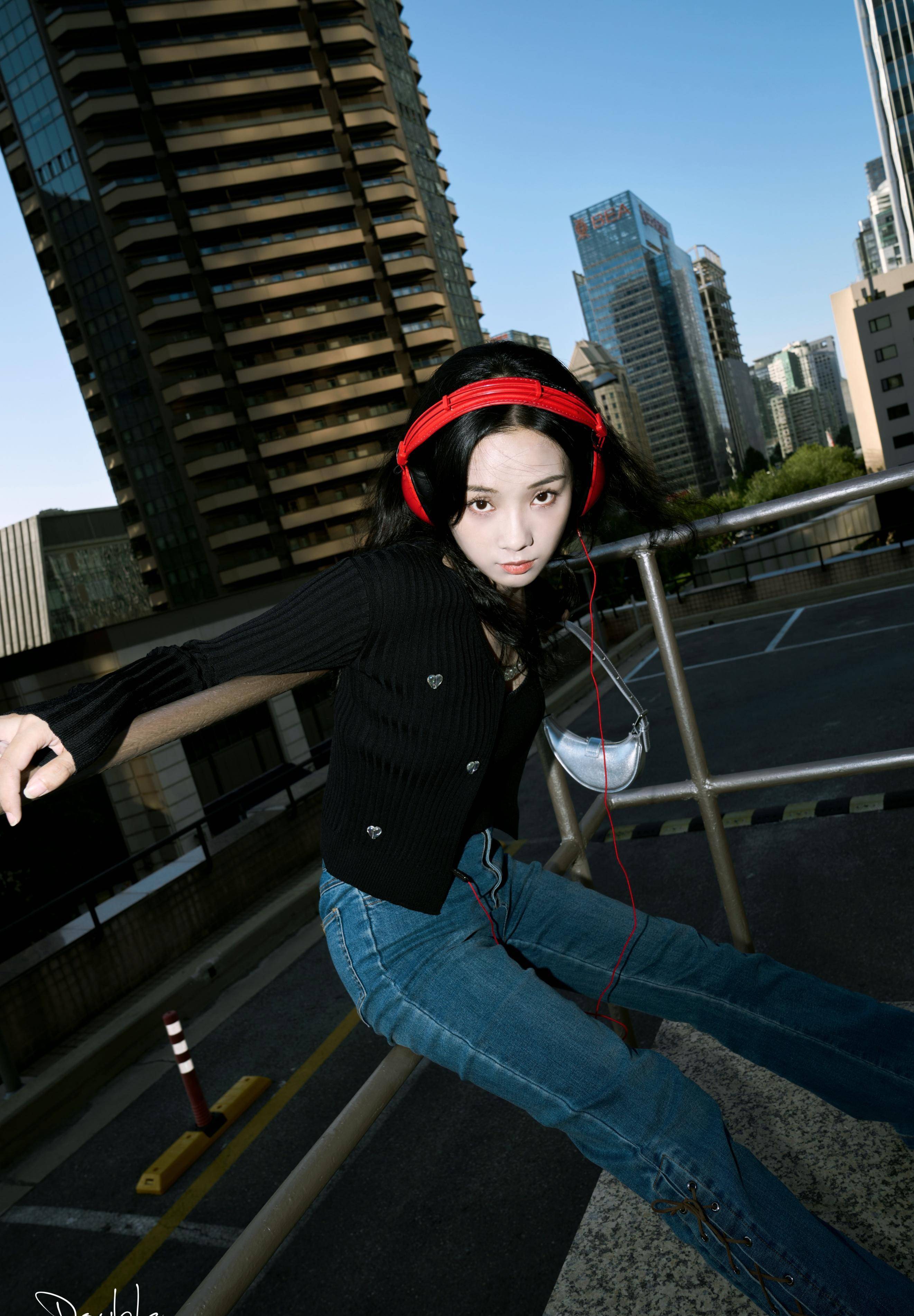 (原创文章,欢迎重复)鲁照华,出生于河南焦作,2019年毕业于中央音乐