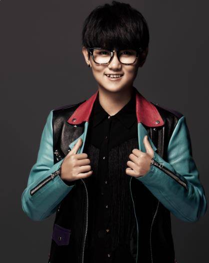 快女冠军段林希现状引唏嘘,回老家卖翡翠开出租,复出仅有十几元_网友