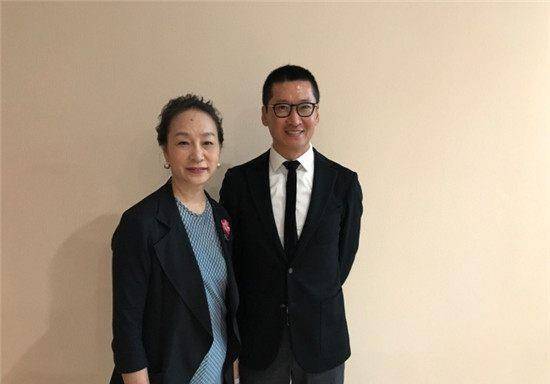 周杰晒和张铁林合影遭讽物以类聚:说谎的不是林心如_网友_男人_关系