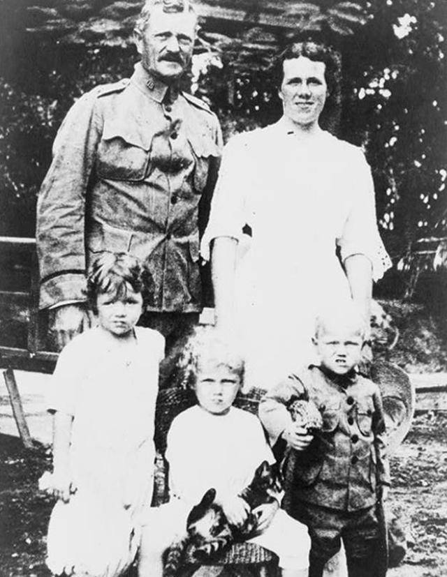 潘兴以第10骑兵团军需官的身份,来到古巴基特尔和圣胡安山区进行作战