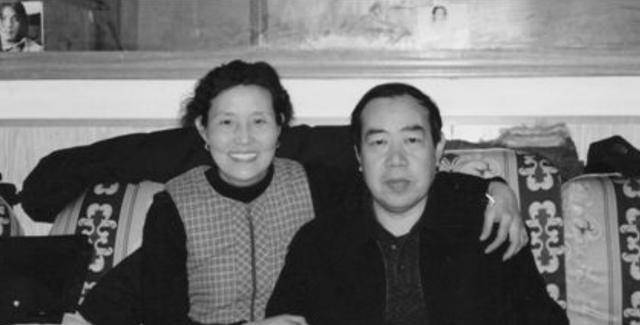 韩俊芳_生活_婚姻