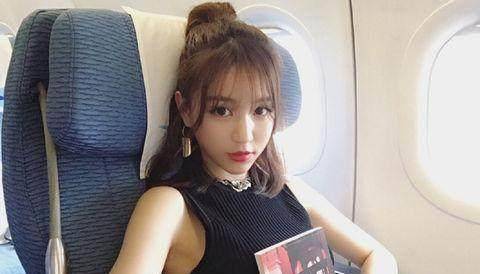 要幸福哦~据悉,雪梨的这位未婚夫为张衍,是个十足的富二代,同时他也是