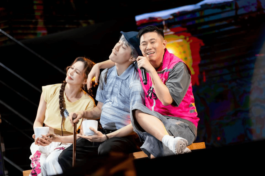 欧阳靖古灵靖怪巡回show广州站圆满落幕,燃情演出释放舞台魅力