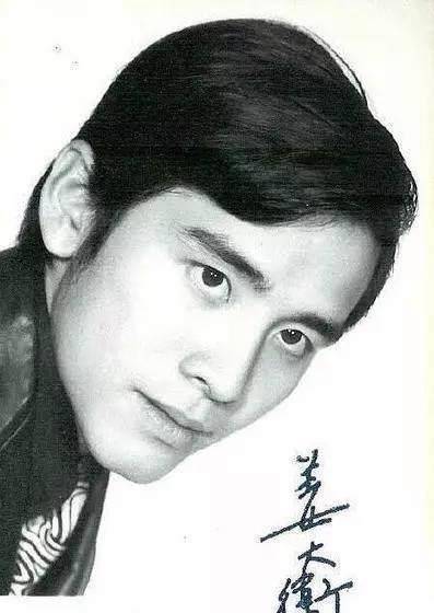 几位明明惊艳了时光,却快被遗忘了当年的盛世美颜_样子_实力派_郑伊健