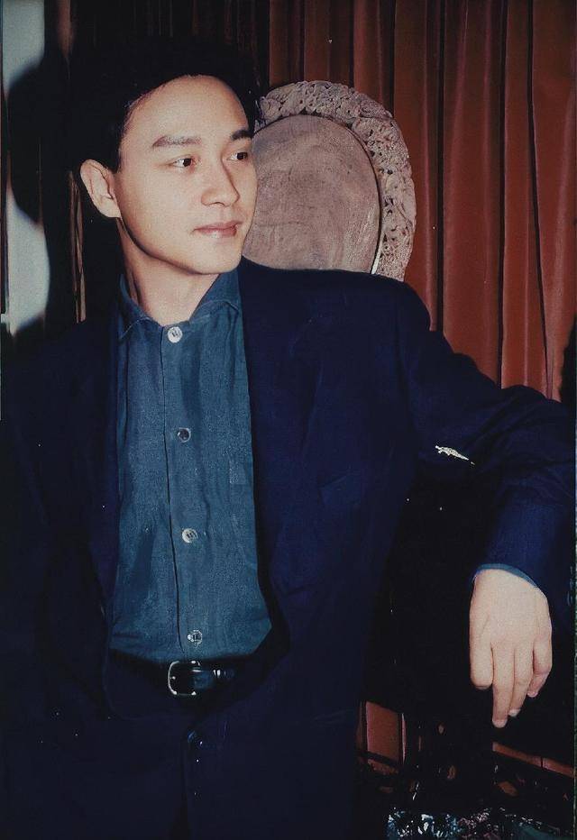 志摩千岁女士讲述哥哥张国荣的趣事,白兰地之谜_lesl_什么_衣服