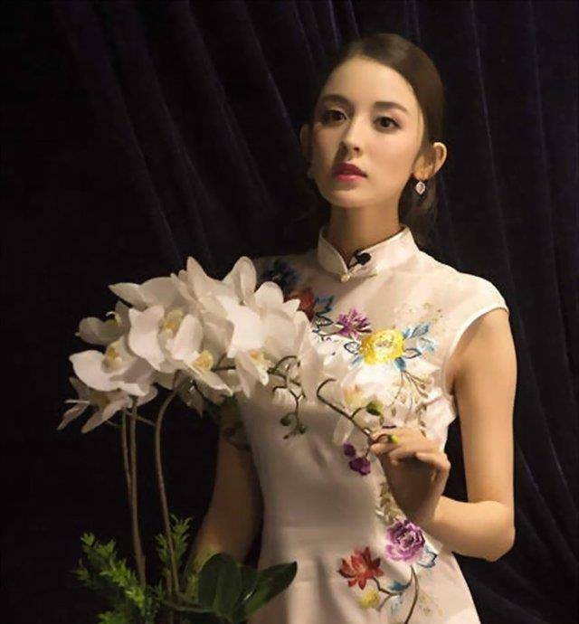 真的女神要穿得了古装hold得住旗袍看这些明星花旦谁更有气质?