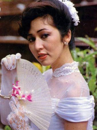 黄霑却骂原唱唱的难听,就这样还能出唱片_明星_叶德娴_香港