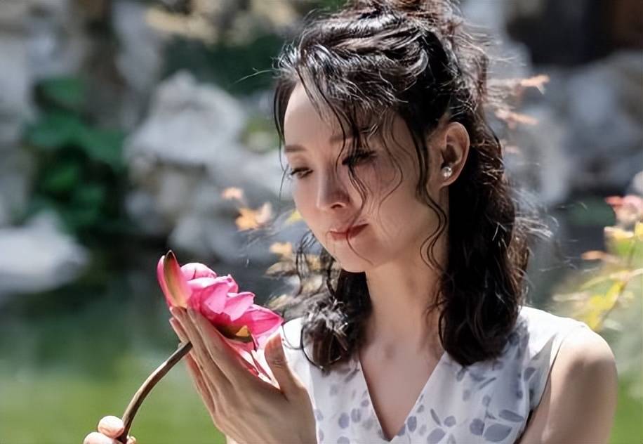 49岁王艳被曝婚变!