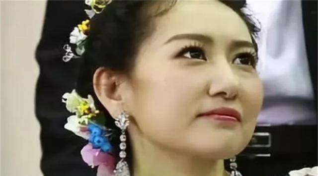 80后患癌女孩:临终前办派对,卖萌耍乖让亲人把眼泪"憋回去"_王越_孩子