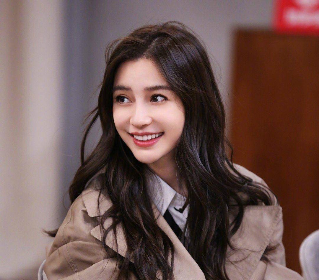 baby新综艺中演蜡像,我看到了杨颖演技的巅峰水平_表演_进步_易烊