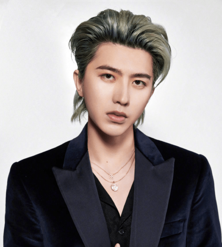 蔡徐坤约炮流程曝光,给w女士喂"神秘水",全家都有犯法行为_小姐_未