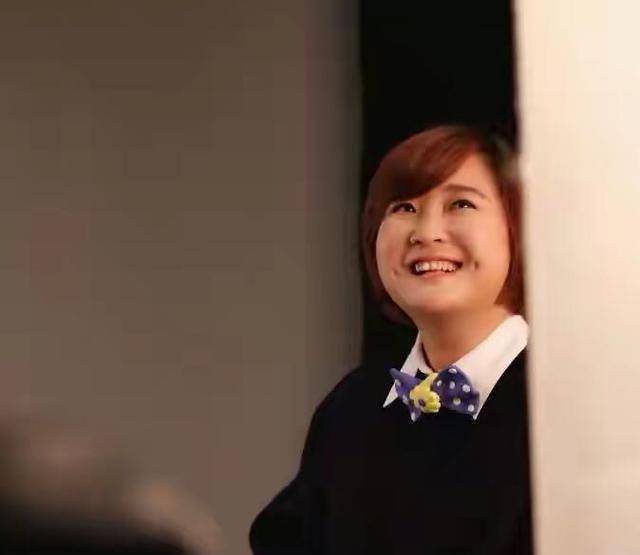 著名喜剧女神贾玲38岁生日,标准大龄剩女,网友:感情还没归宿?