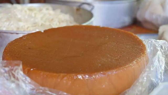 图|网络清明粿清明粿其实是红龟粿的变种,往年清明节前,人